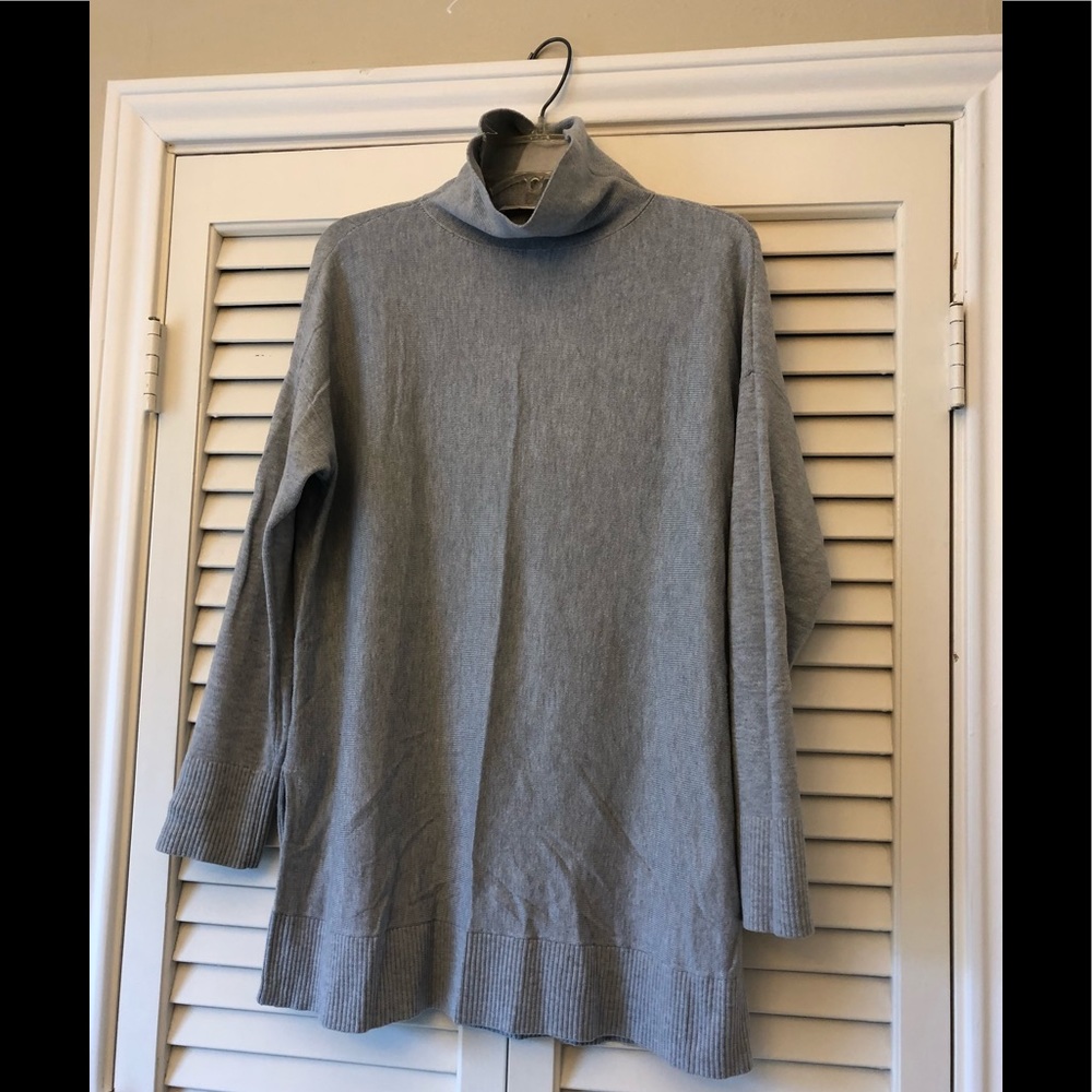 Loft grey mock turtleneck sweater